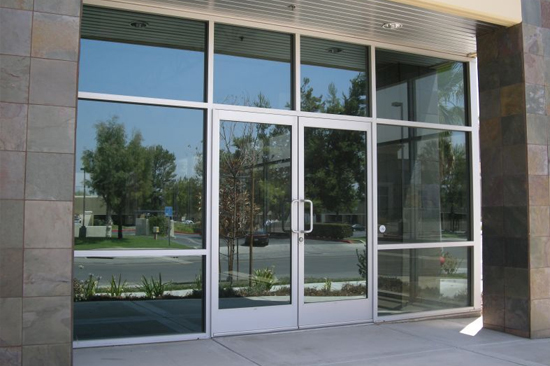 Lakeland-commercial-door-repair